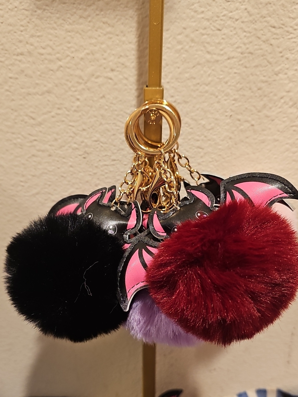 Bat pom pom bag charm price for 1